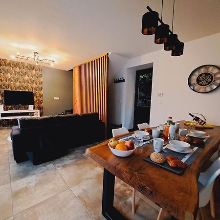 Gite Chez Nenene La Roche En Ardenne Apartment Bagian luar foto